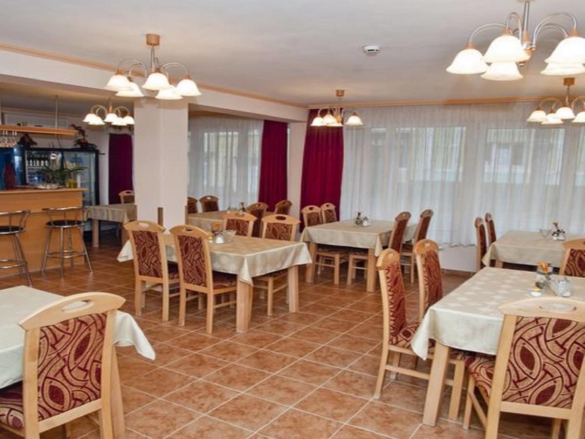 Belvarosi Panzio Bed & Breakfast Debrecen Luaran gambar